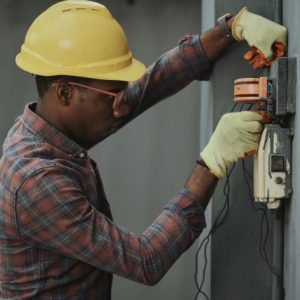 Les astuces pour trouver un bon électricien