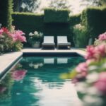 Piscine dans jardin